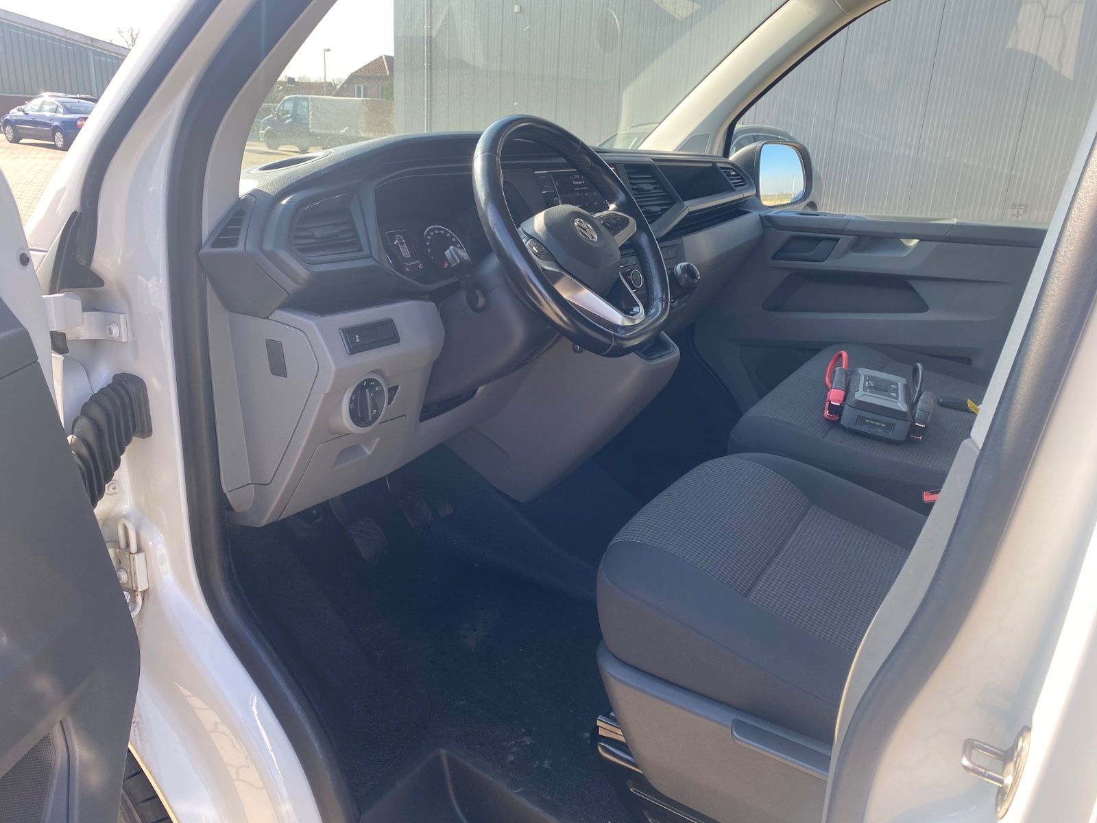 Volkswagen T6.1 Transporter Kombi Kombi lang 4MOTION, AHK, foto 10