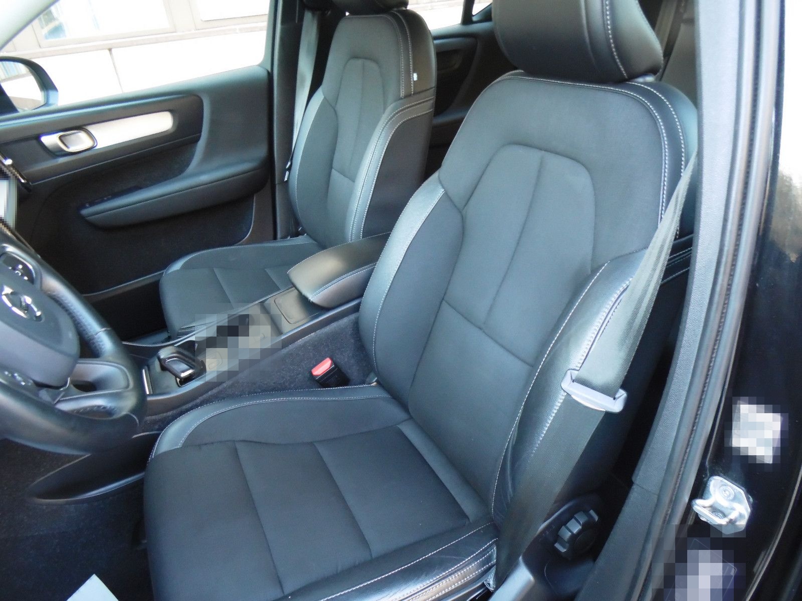 Volvo XC 40 XC40 Momentum Pro 2WD/Navi/Kamera/LED foto 11