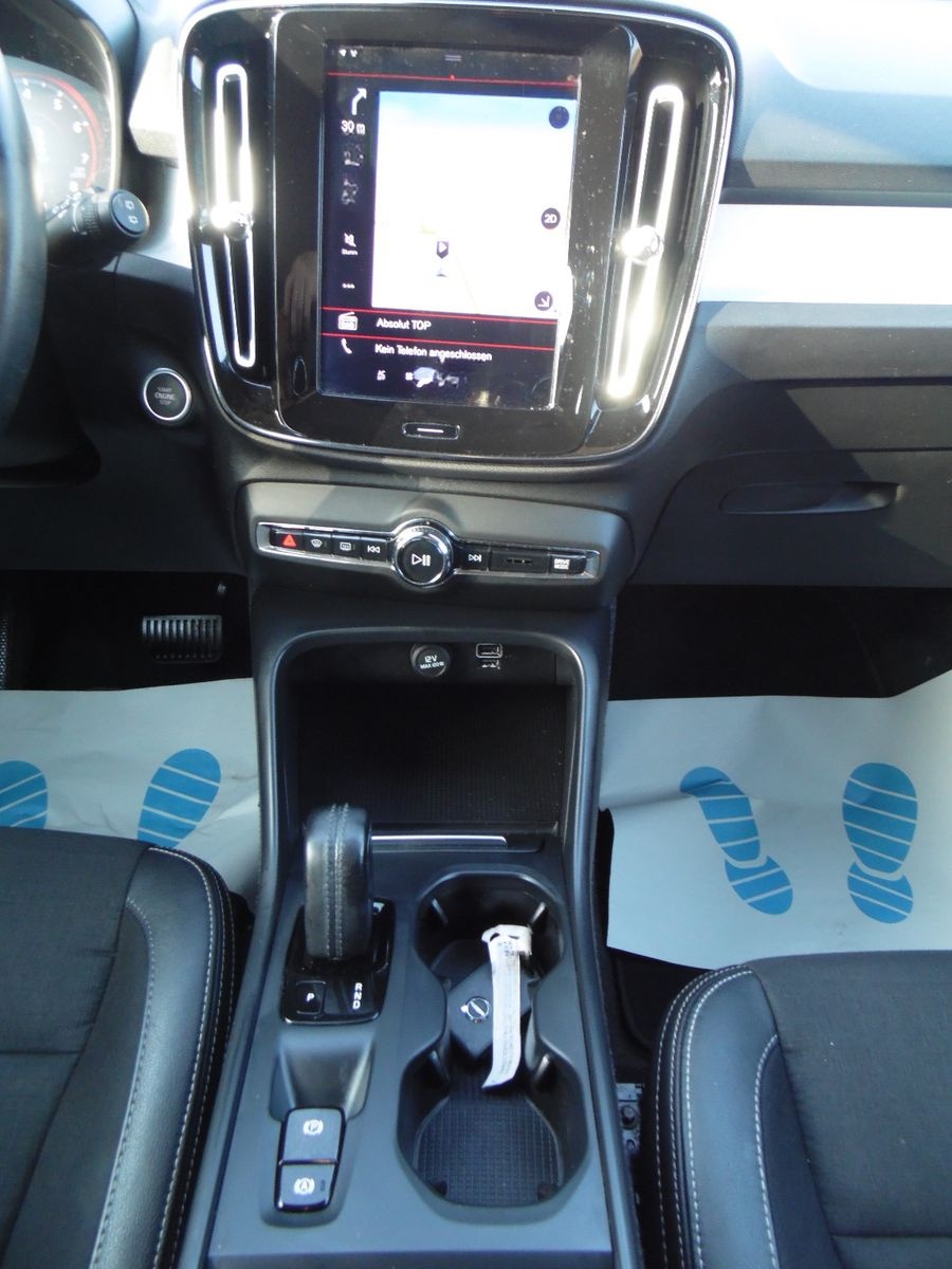 Volvo XC 40 XC40 Momentum Pro 2WD/Navi/Kamera/LED foto 13