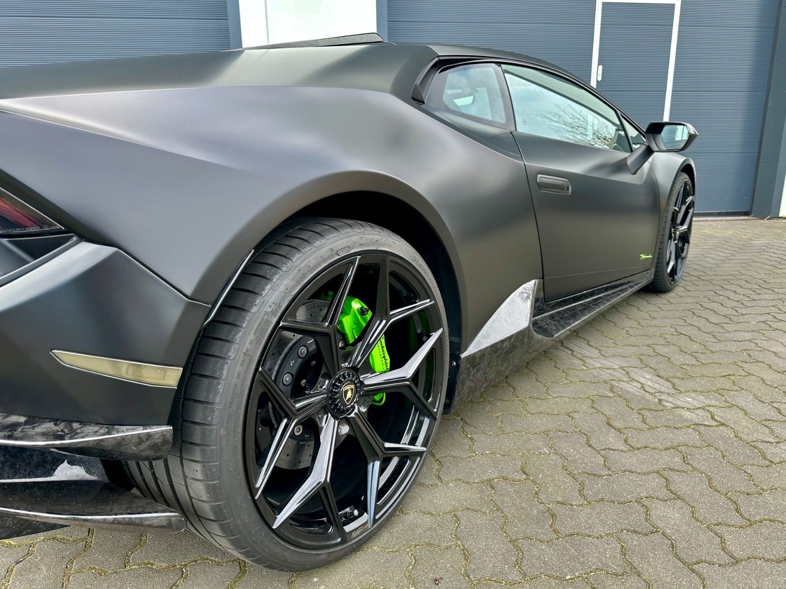 Lamborghini Huracán Performante by Novitec *Miete*Mietkauf foto 23