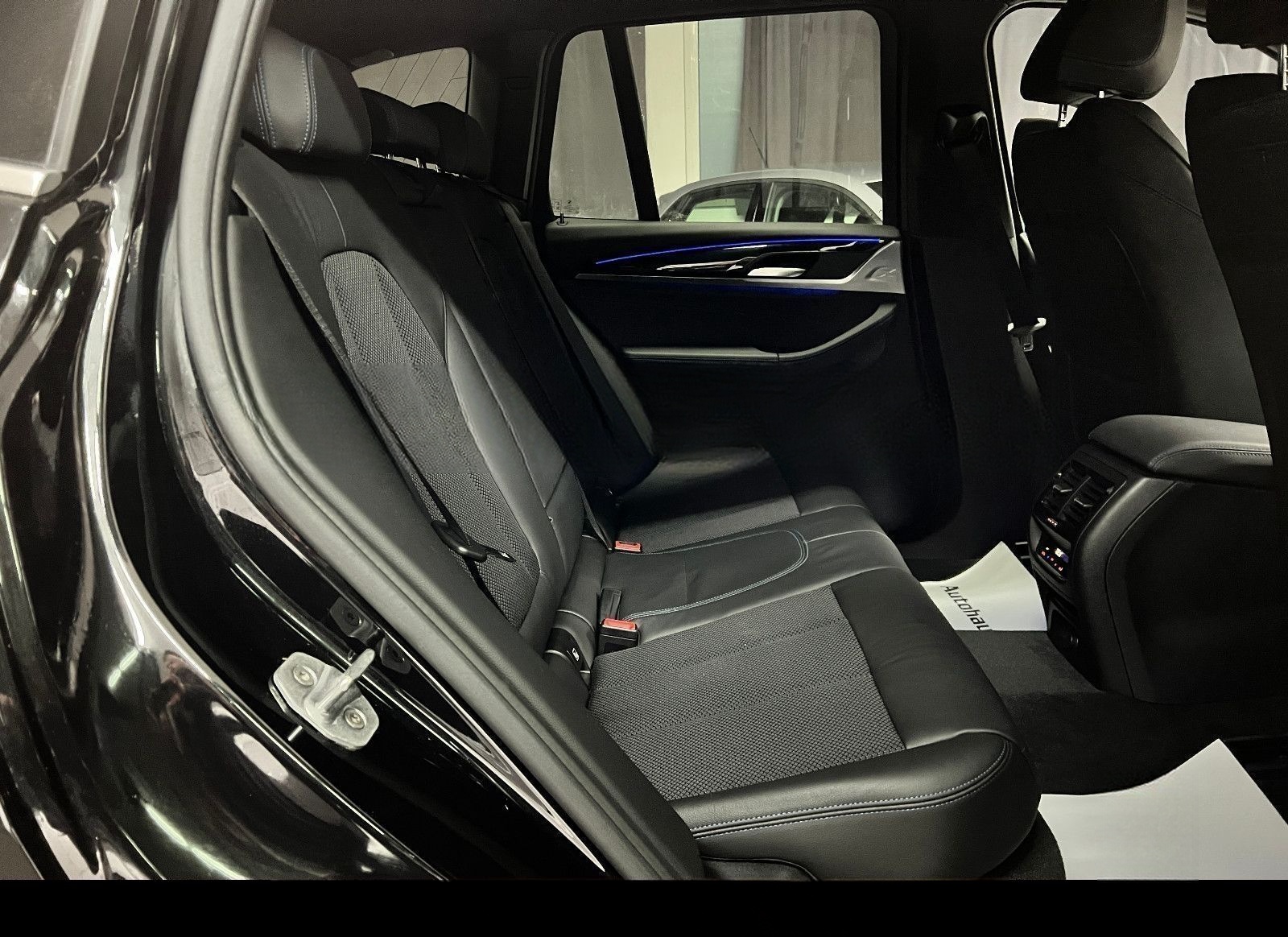 BMW X3 xDrive 30 d M Sport Standheizung 360°Cam Spur foto 24