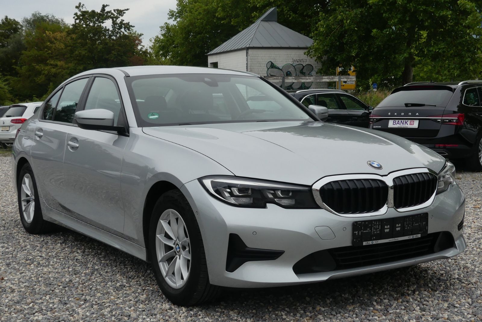 BMW 320 d Advantage LED NAVI SHZ SR foto 4