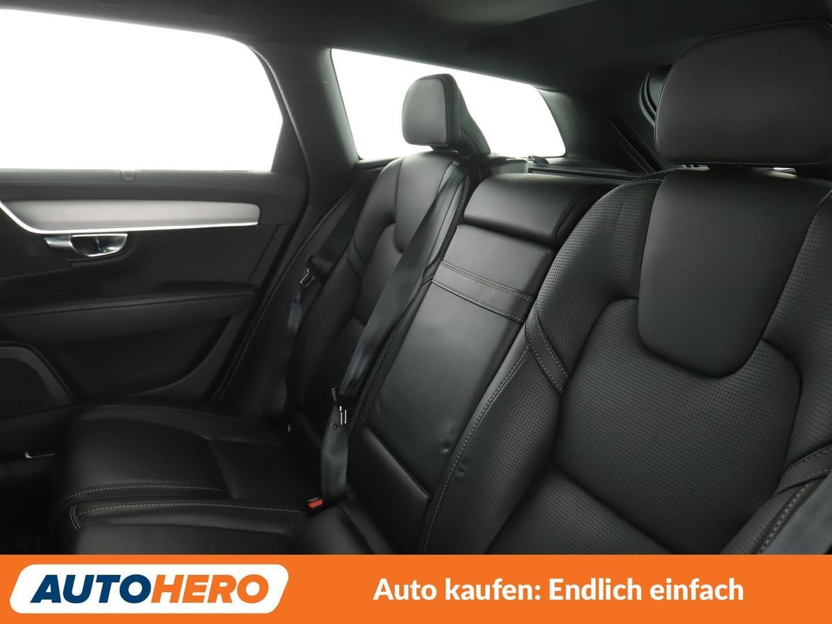 Volvo V90 2.0 D4 R-Design Aut.*NAV*HUD*TEMPO*CAM*PDC* foto 14