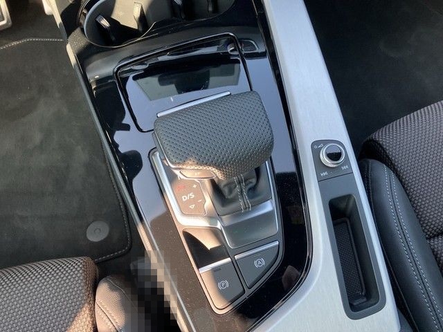 Audi A4 Avant 40 TFSI quattro S-tronic S-line AHK PAN foto 14