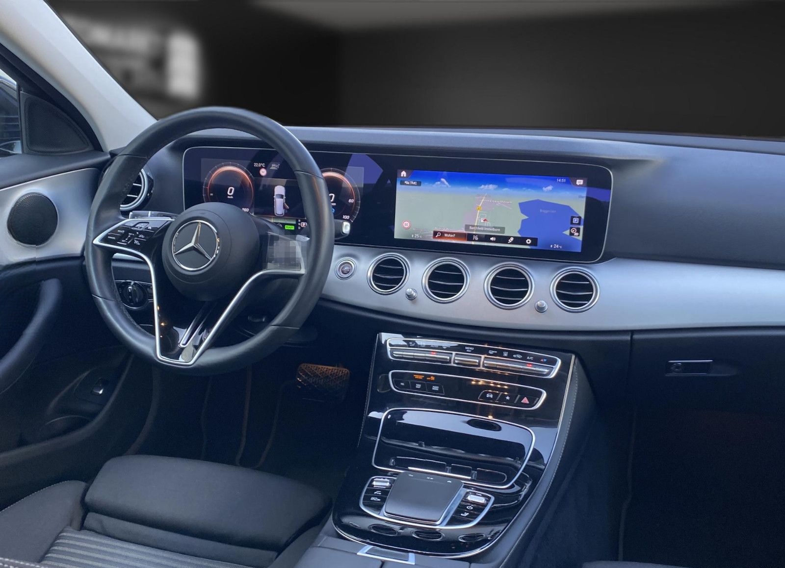 Mercedes-Benz E 300 de Distro*LED*Kamera*DAB*Wides*TW*VKZ foto 13
