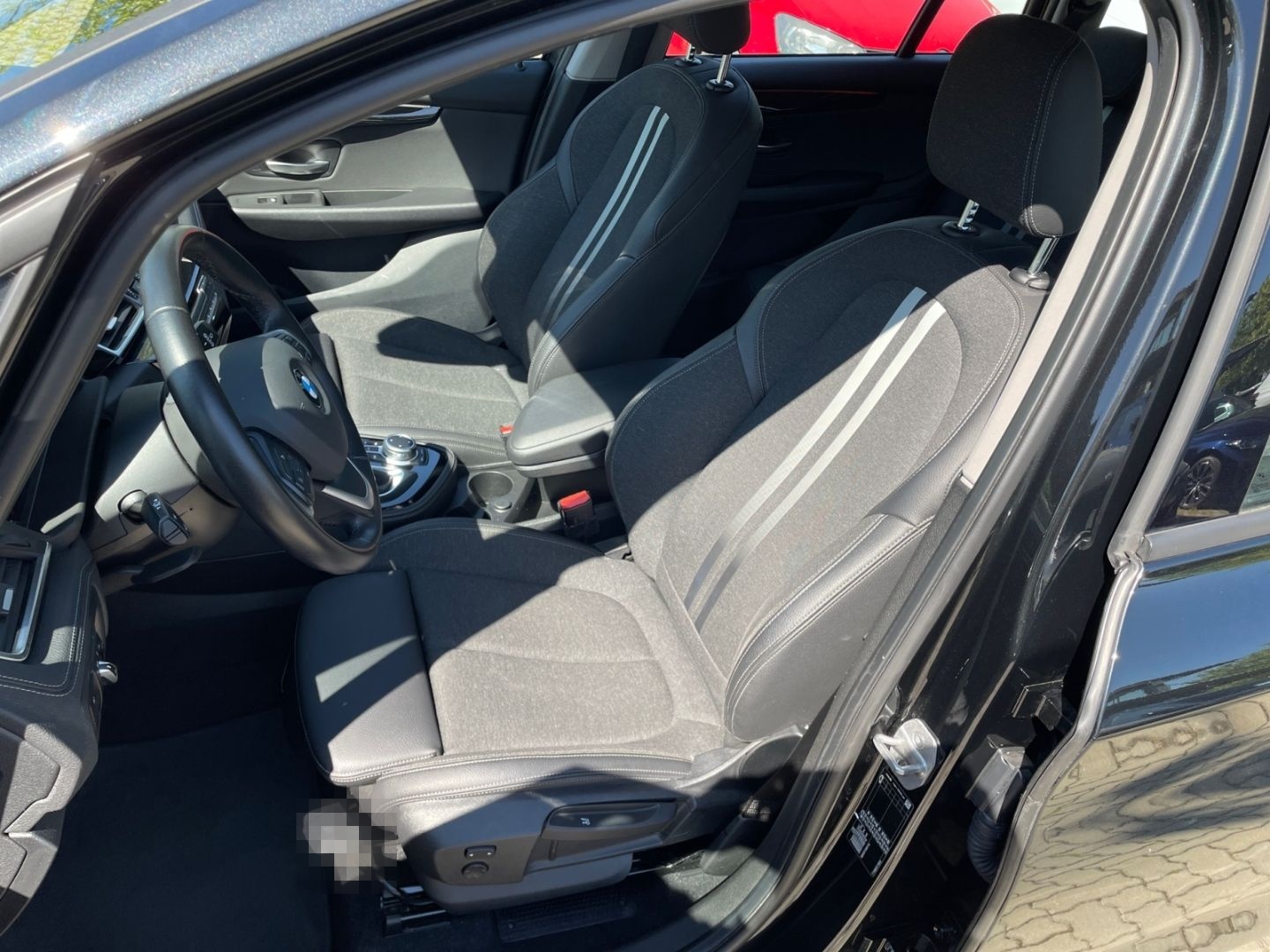 BMW 218 Gran Tourer i Sport Line*AHK*LED*PDC*Sitzhei foto 17