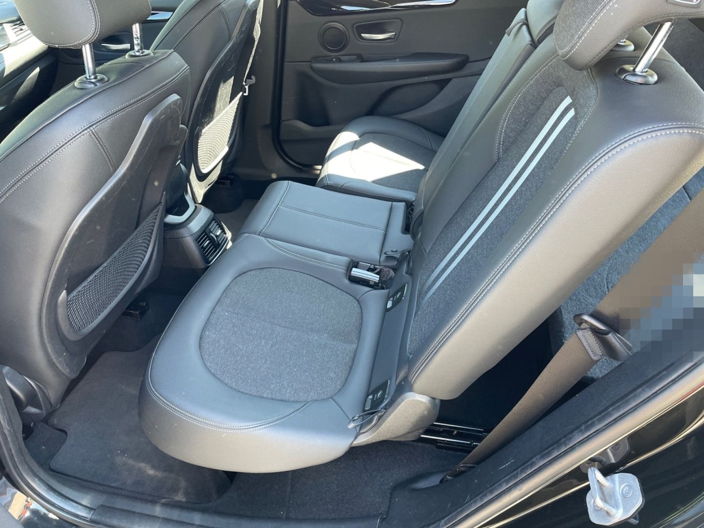 BMW 218 Gran Tourer i Sport Line*AHK*LED*PDC*Sitzhei foto 20