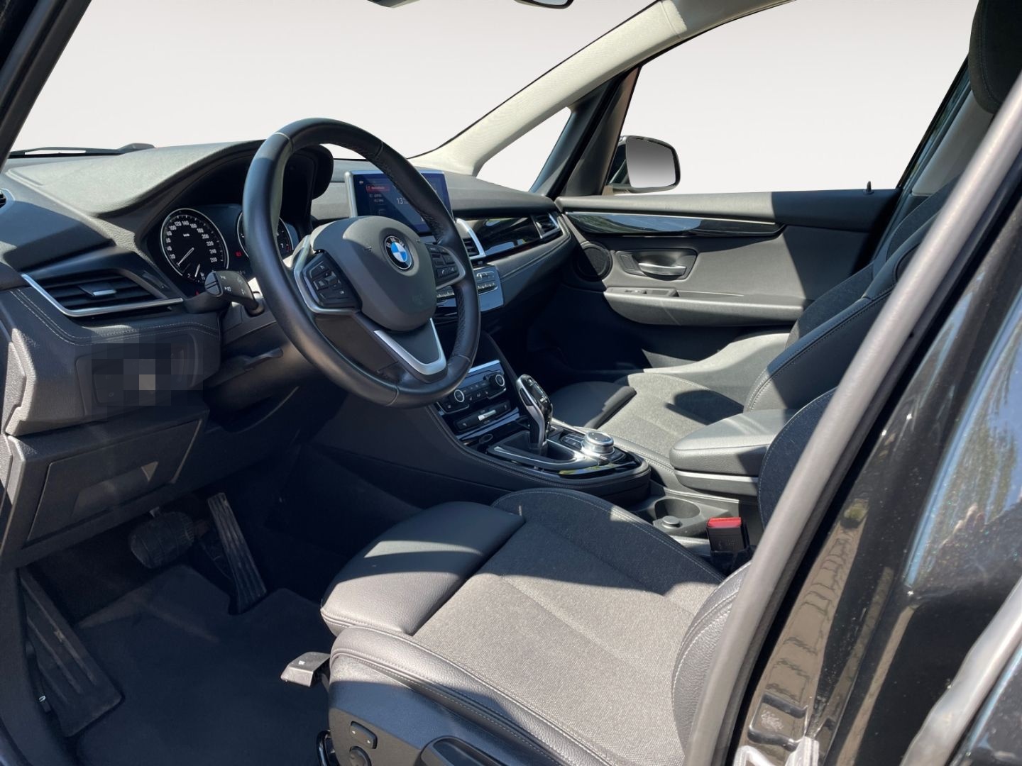 BMW 218 Gran Tourer i Sport Line*AHK*LED*PDC*Sitzhei foto 9