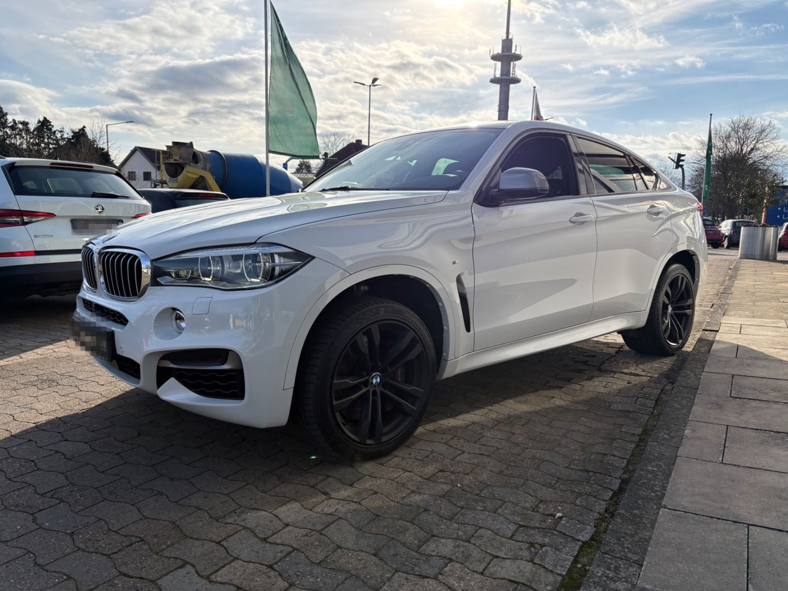 BMW X6 M50 d AHK HUD H&KRFK 360° AT Motor uvm. foto 14