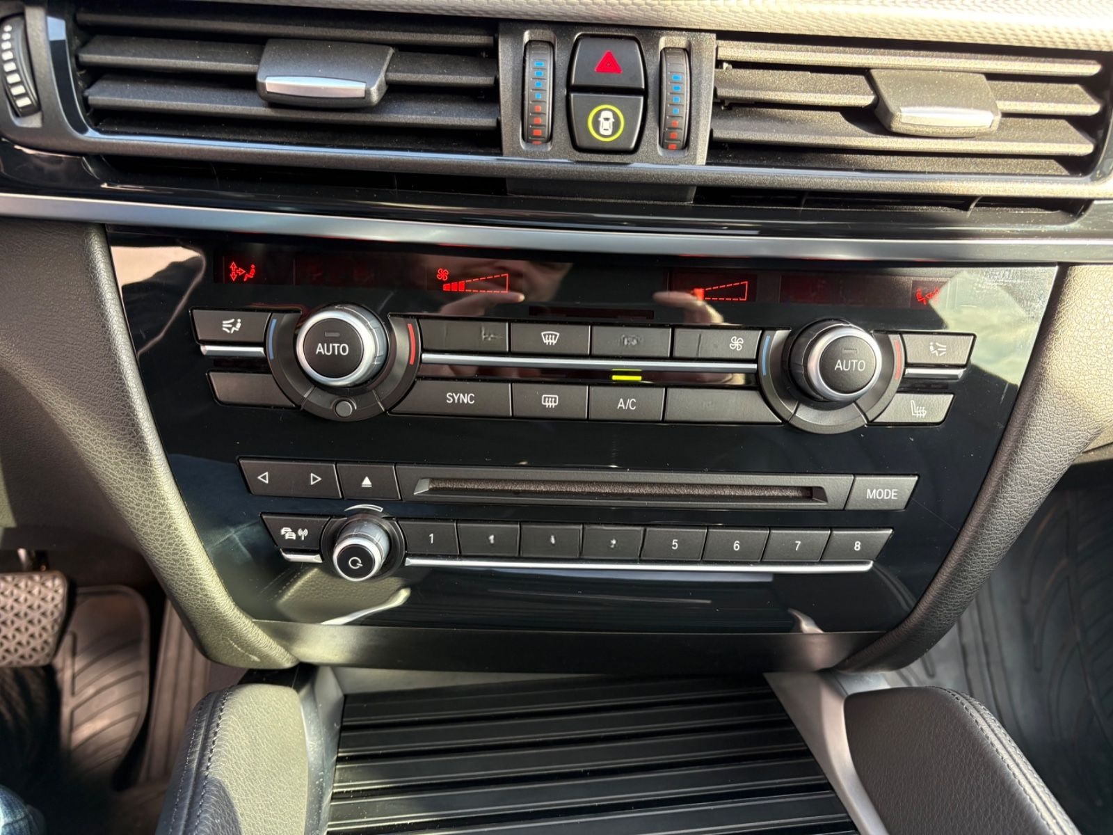 BMW X6 M50 d AHK HUD H&KRFK 360° AT Motor uvm. foto 20