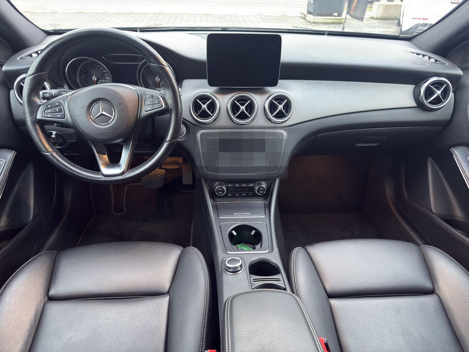 Mercedes-Benz GLA 220 CDI URBAN | NAVI | LED | 360° KAM | PDC foto 12