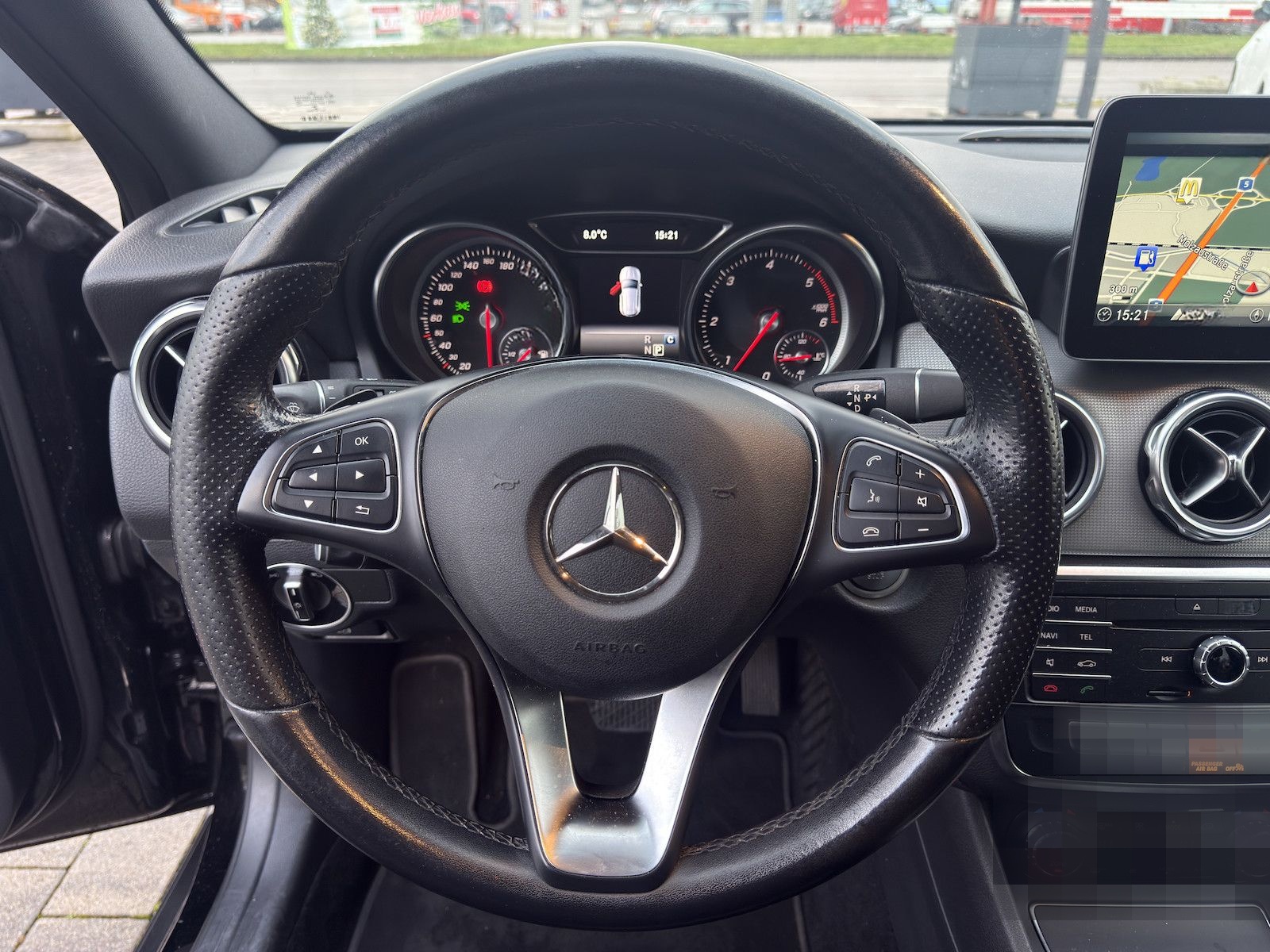 Mercedes-Benz GLA 220 CDI URBAN | NAVI | LED | 360° KAM | PDC foto 13