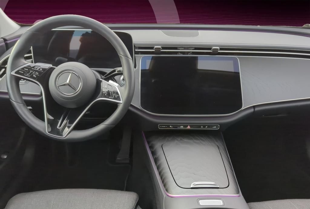 Mercedes-Benz E 200 T Avantg n.Mod+PANO+LED+NAVI+MBUX+KEYLESS foto 10