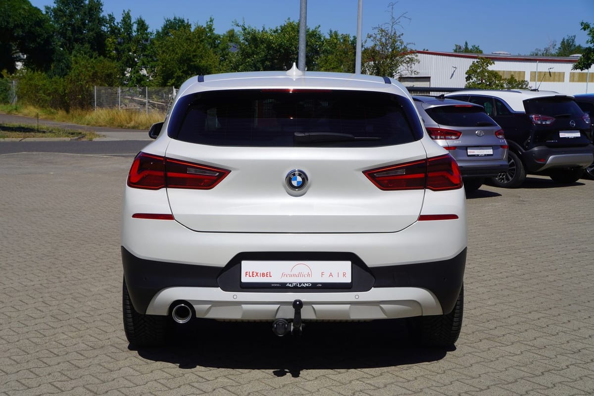 BMW X2 sDrive 18 i LED Navi Head-Up Sitzheizung AHK foto 5