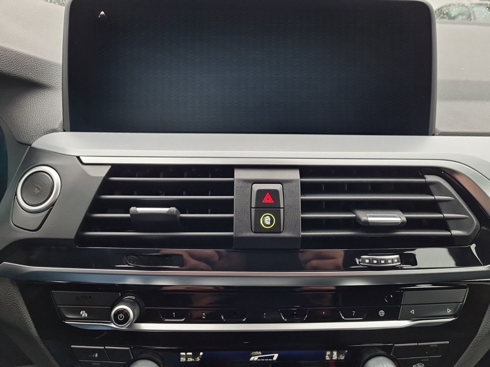 BMW X4 xDrive 20d Advantage/NAVI/LED/DAB/LiveCockpit foto 16