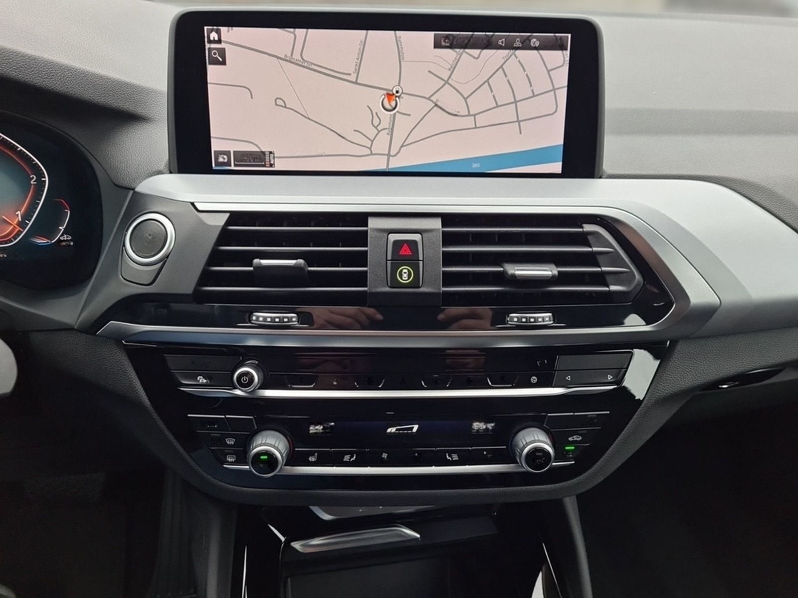 BMW X4 xDrive 20d Advantage/NAVI/LED/DAB/LiveCockpit foto 9