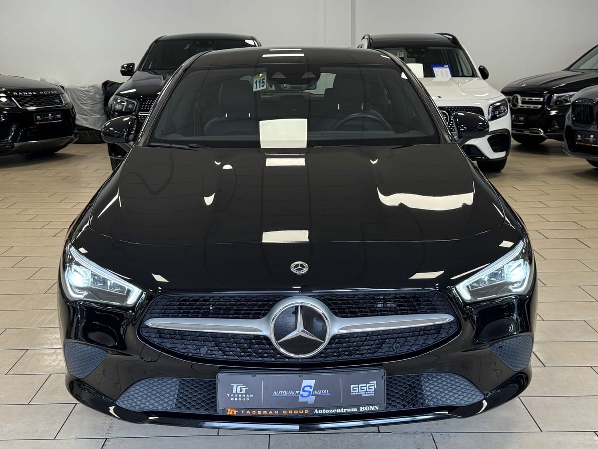 Mercedes-Benz CLA 250 Shooting Brake EQ Business LED Multibeam foto 2