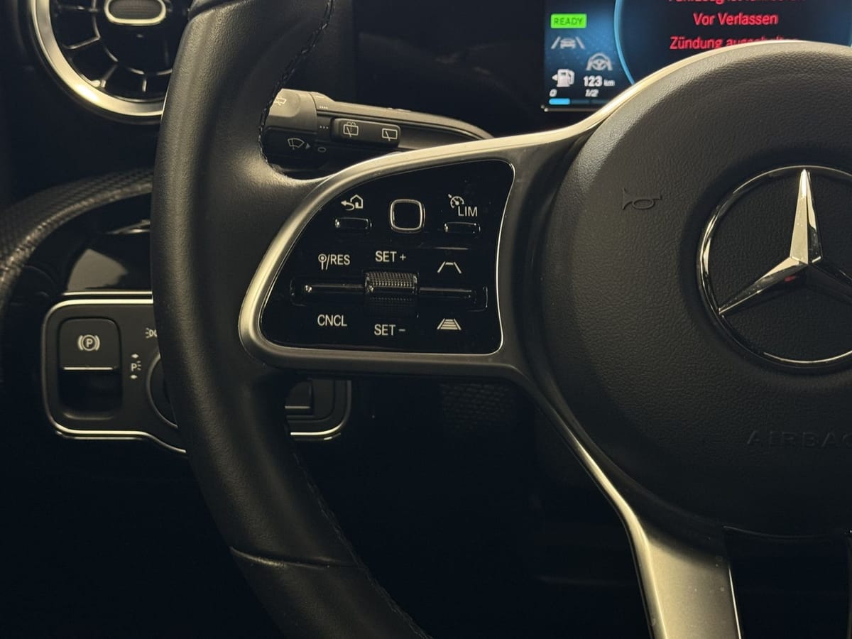Mercedes-Benz CLA 250 Shooting Brake EQ Business LED Multibeam foto 23
