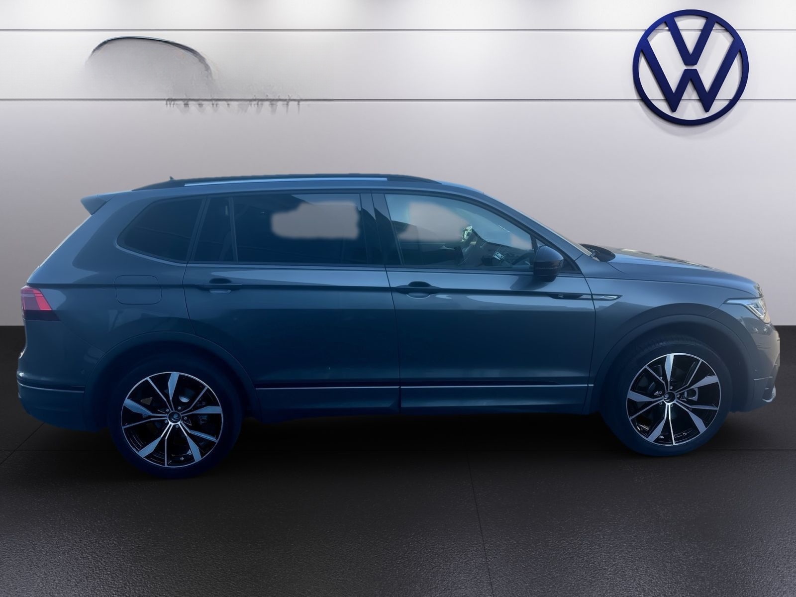Volkswagen Tiguan Allspace*R-Line 2.0*TDI*4M*DSG*AHK*WINTER foto 8