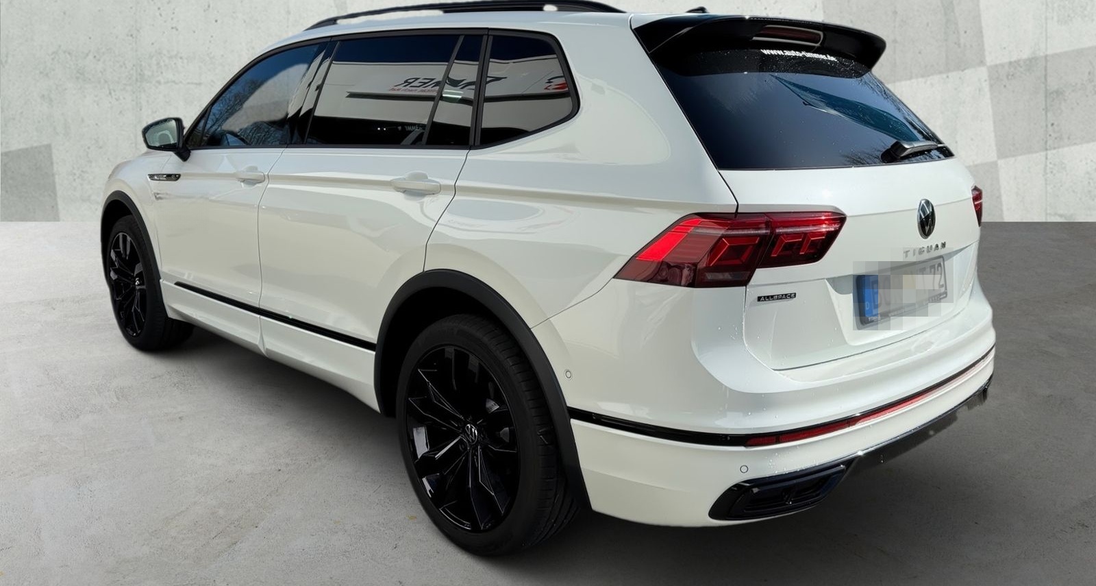 Volkswagen Tiguan Allspace 2.0 TDI R-Line *4Motion*NAVI*SHZ foto 5