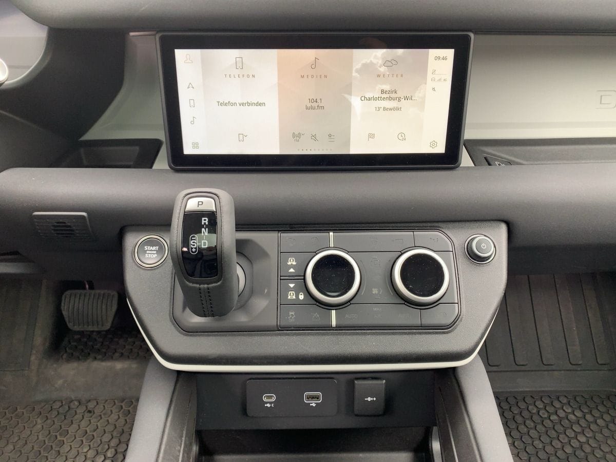 Land Rover DEFENDER D200 SE Luft 360 Pano SpurH elSitz SD L foto 12