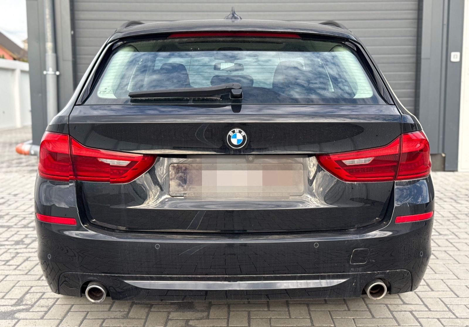 BMW 520 d Touring*PANO-HEAD-UP*LED*KAMERA*AMBIENTE* foto 11