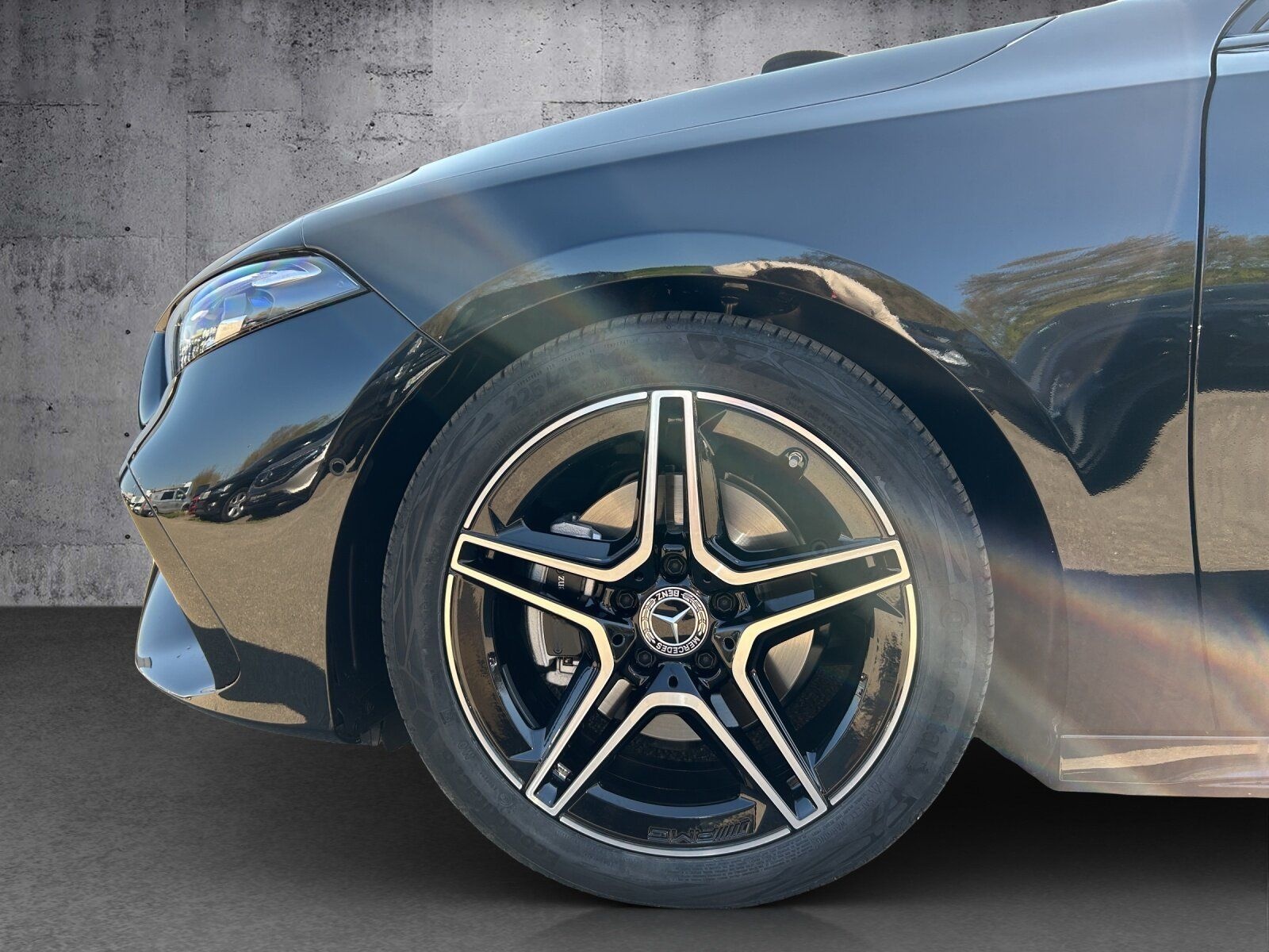Mercedes-Benz A 200 d AMG+PANO+DISTRO+MEMORY+360°+NIGHT+MLED foto 18