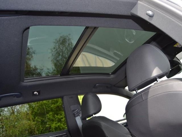 Volkswagen Arteon SB 2.0 TDI 200 PS 4M DSG R-Line VOLL/AHK/ foto 24
