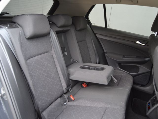 Volkswagen Golf VIII 2.0 TDI Life LED/NAVI+VZE/BUSINESS-PRE foto 10