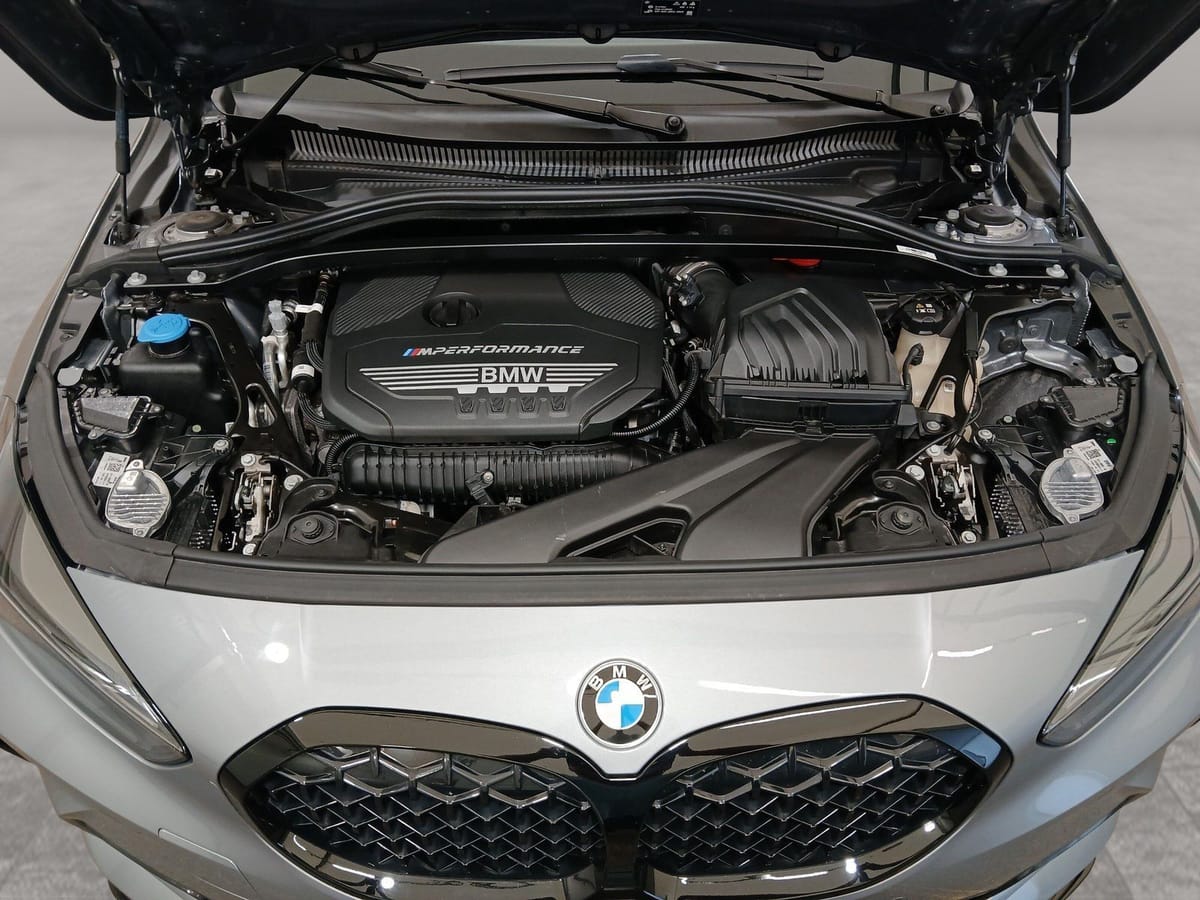 BMW M135i xDrive LiveCockpitProf Head-Up PDC HiFi foto 13