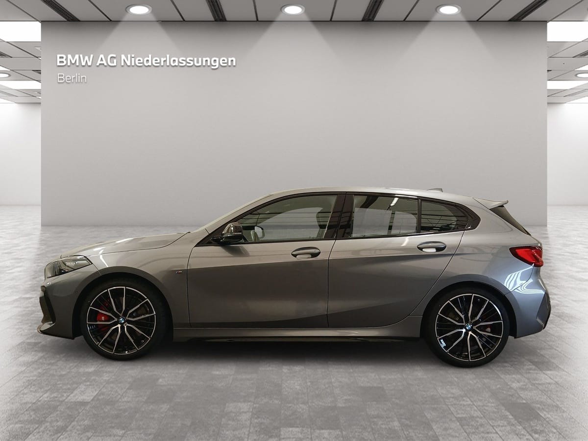 BMW M135i xDrive LiveCockpitProf Head-Up PDC HiFi foto 3