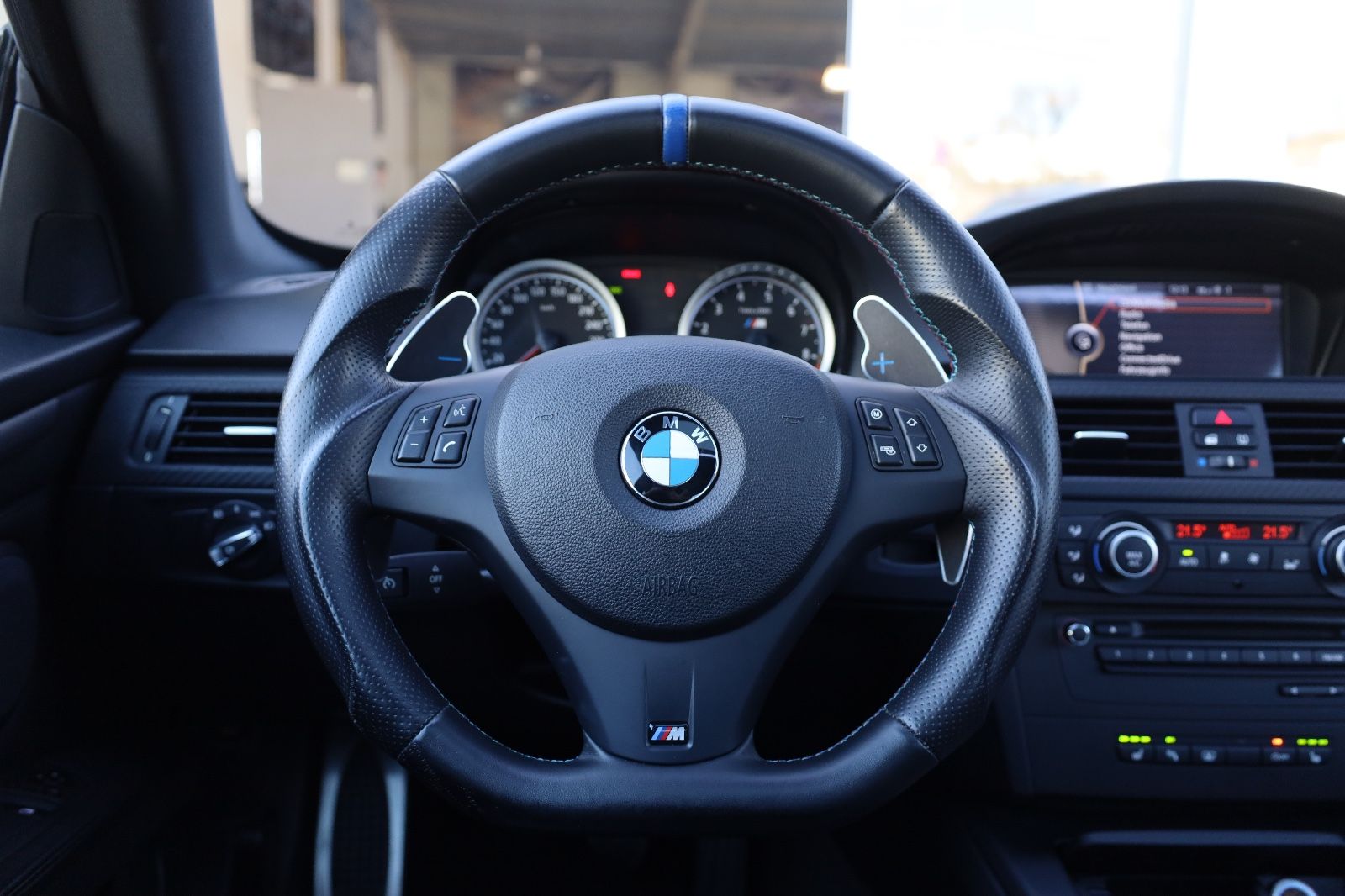 BMW M3 Coupé/M/KAMERA/PDC/XENON/SHZ/SBD/Tempomat/R19 foto 12