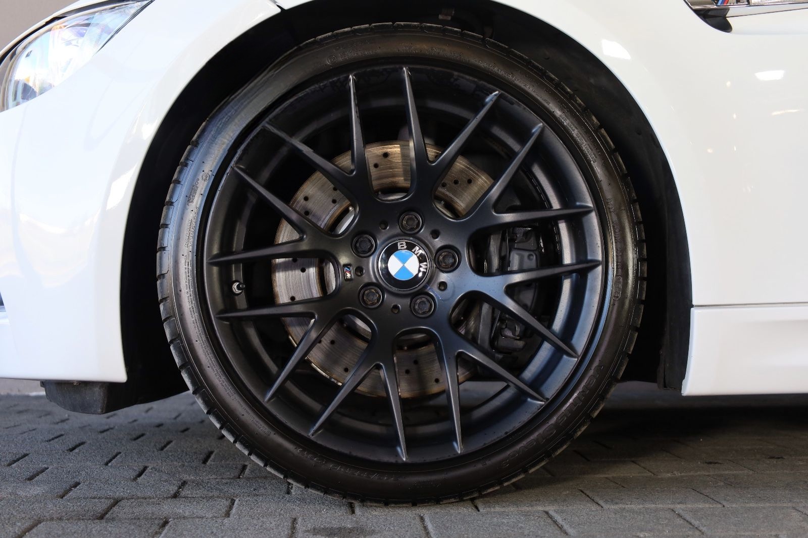 BMW M3 Coupé/M/KAMERA/PDC/XENON/SHZ/SBD/Tempomat/R19 foto 4