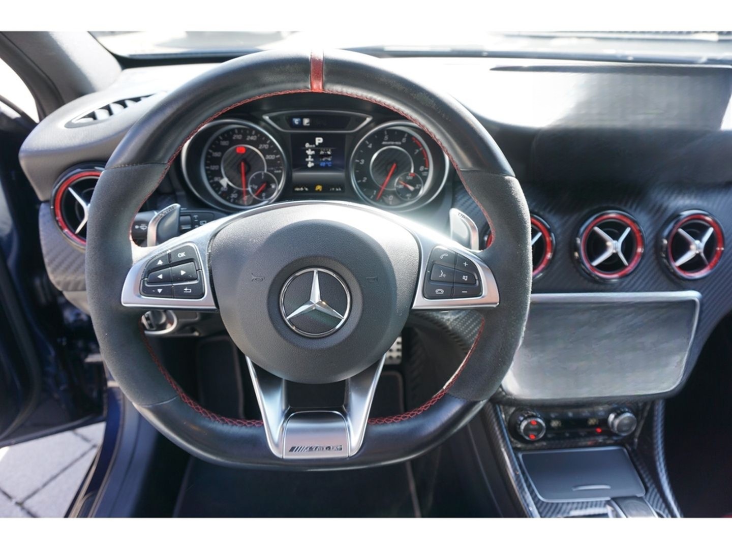 Mercedes-Benz A 45 AMG 4Matic Speedshift Perf.Abgas Pano Navi  foto 14