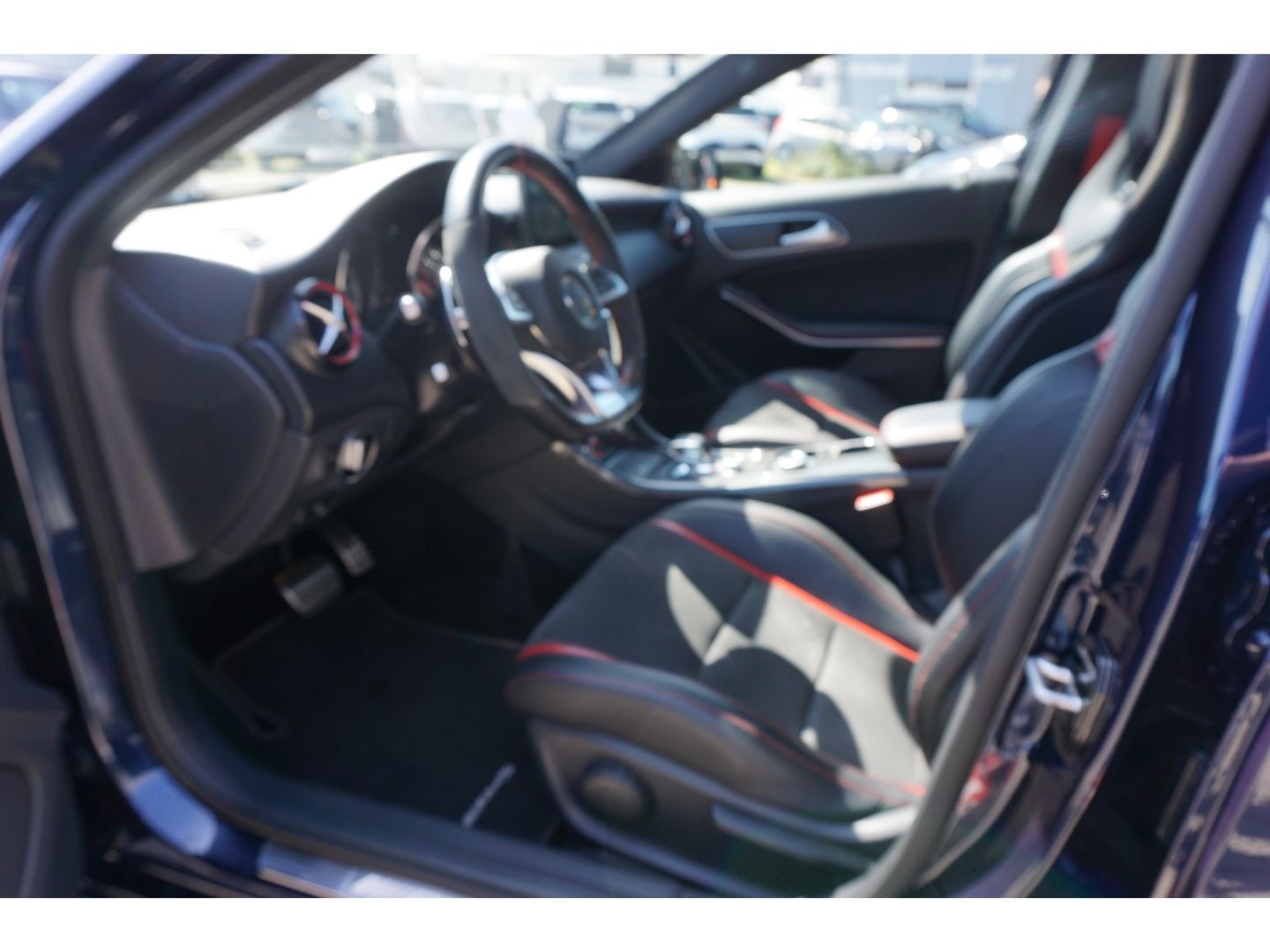 Mercedes-Benz A 45 AMG 4Matic Speedshift Perf.Abgas Pano Navi  foto 17