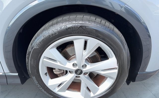 Audi Q4 e-tron S line 35 Nav/Assist/Temp/20''/AHZ/MMI foto 6