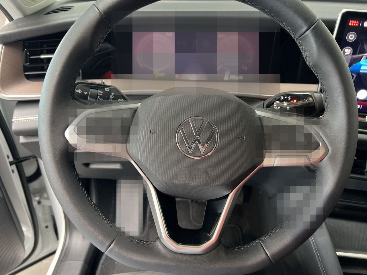 Volkswagen Tayron ELEGANCE 1.5 eTSI DSG AHK 7-SITZER LED foto 14