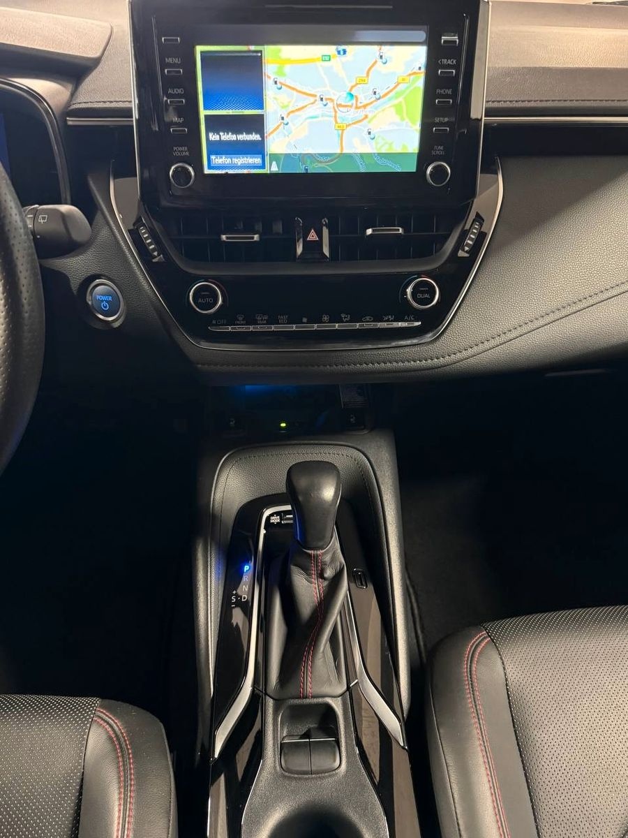 Toyota Corolla Hybrid GR Sport Black Edition foto 11