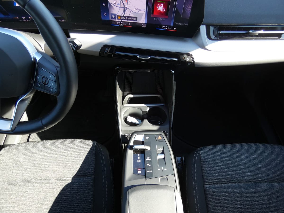 BMW iX1 xDrive30 Impressive Head-Up+StHz+StKlima+SHZ foto 17