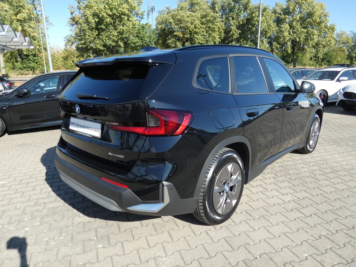 BMW iX1 xDrive30 Impressive Head-Up+StHz+StKlima+SHZ foto 5