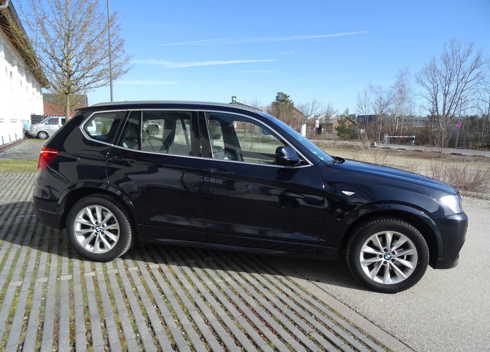 BMW X3 xDrive35d-M-Paket-Individual-Ausstatt.-2.Hand foto 22