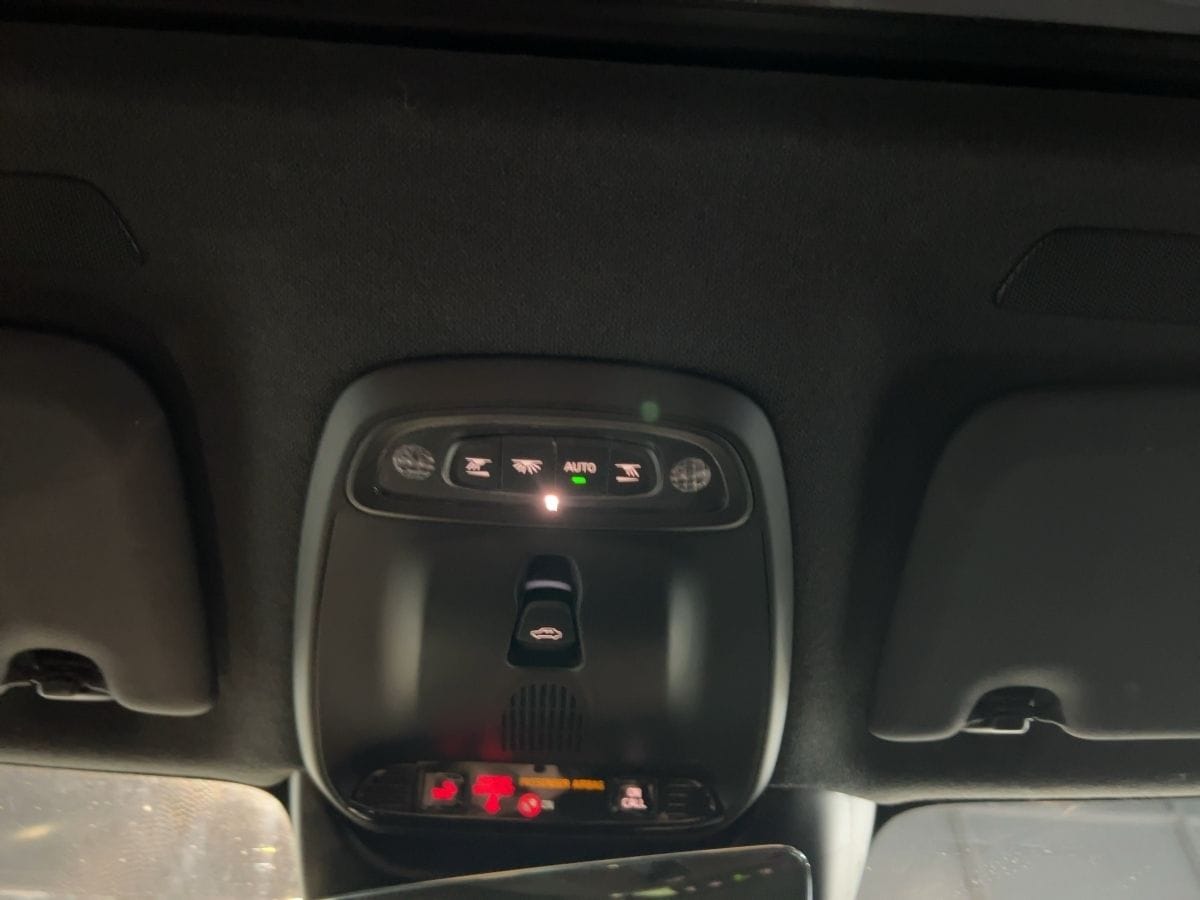 Volvo XC40 T5 AWD R-Design Apple CarPlay SHZ AHK PDC S foto 16