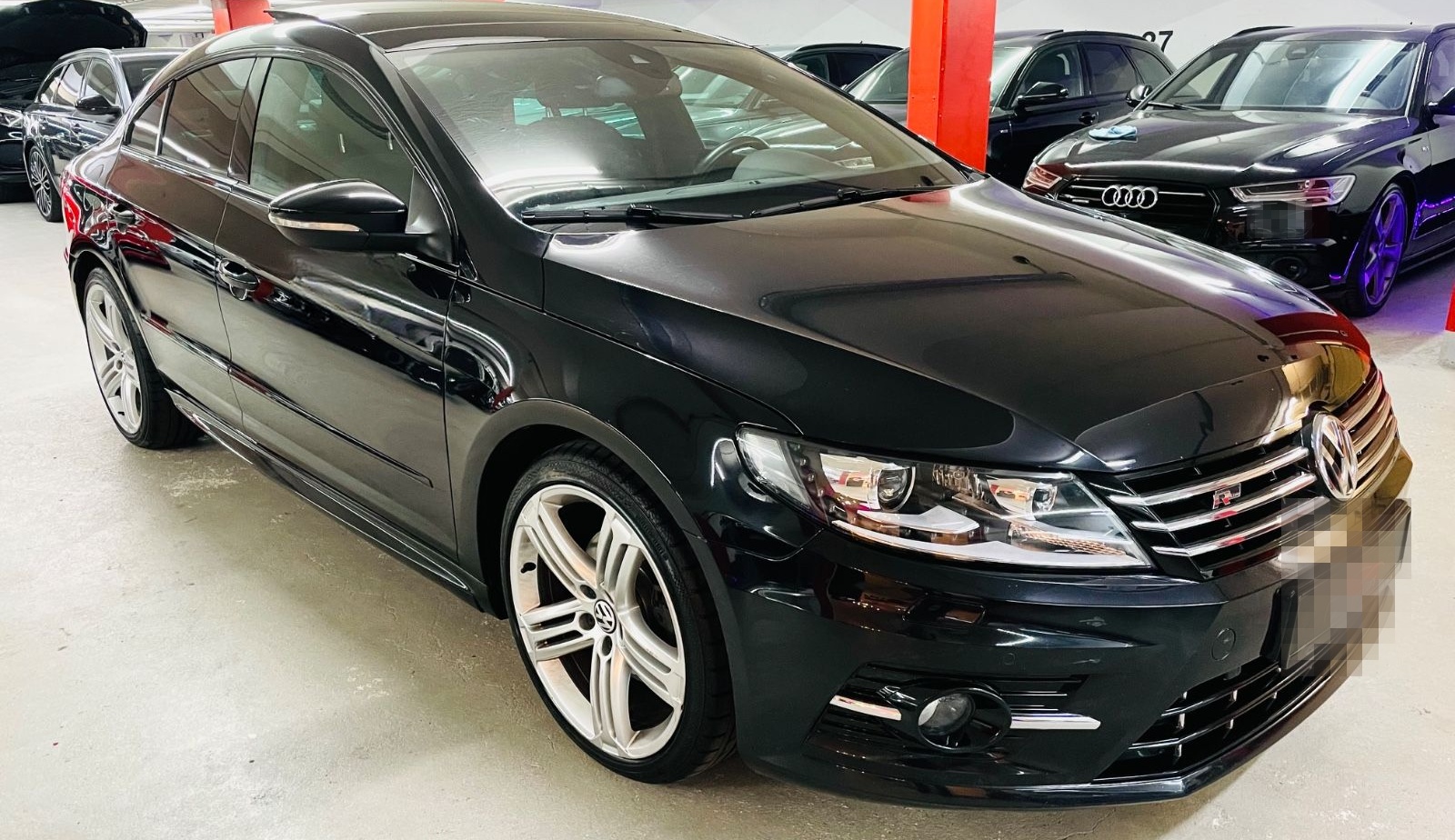 Volkswagen Passat CC 2.0 TDI Dynamic Black BMT R Line Pano foto 3
