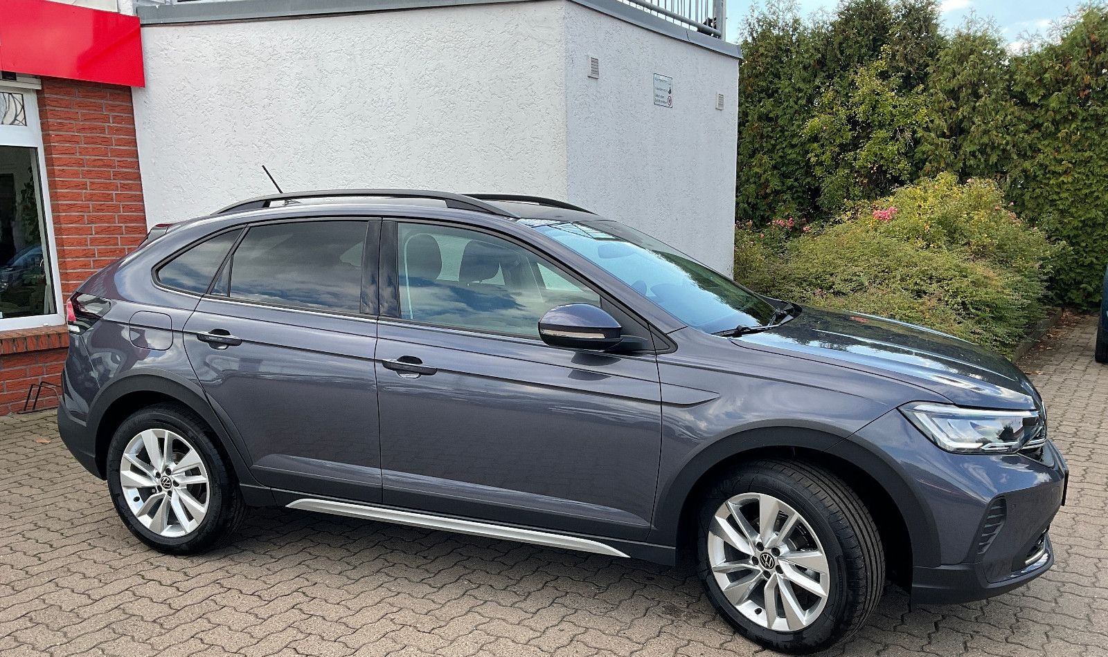 Volkswagen Taigo 1.0 Life*Sitzhzg*PDC v+h*LED*Licht-&Regens foto 3