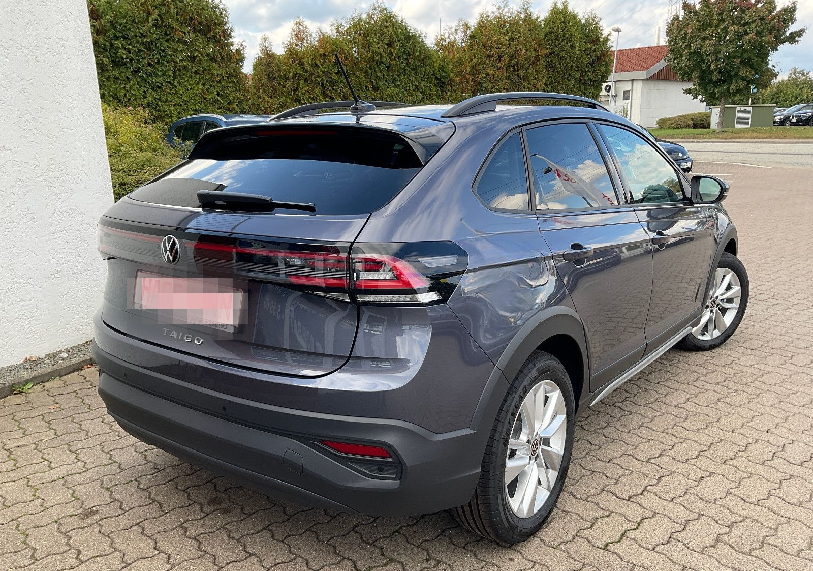 Volkswagen Taigo 1.0 Life*Sitzhzg*PDC v+h*LED*Licht-&Regens foto 4