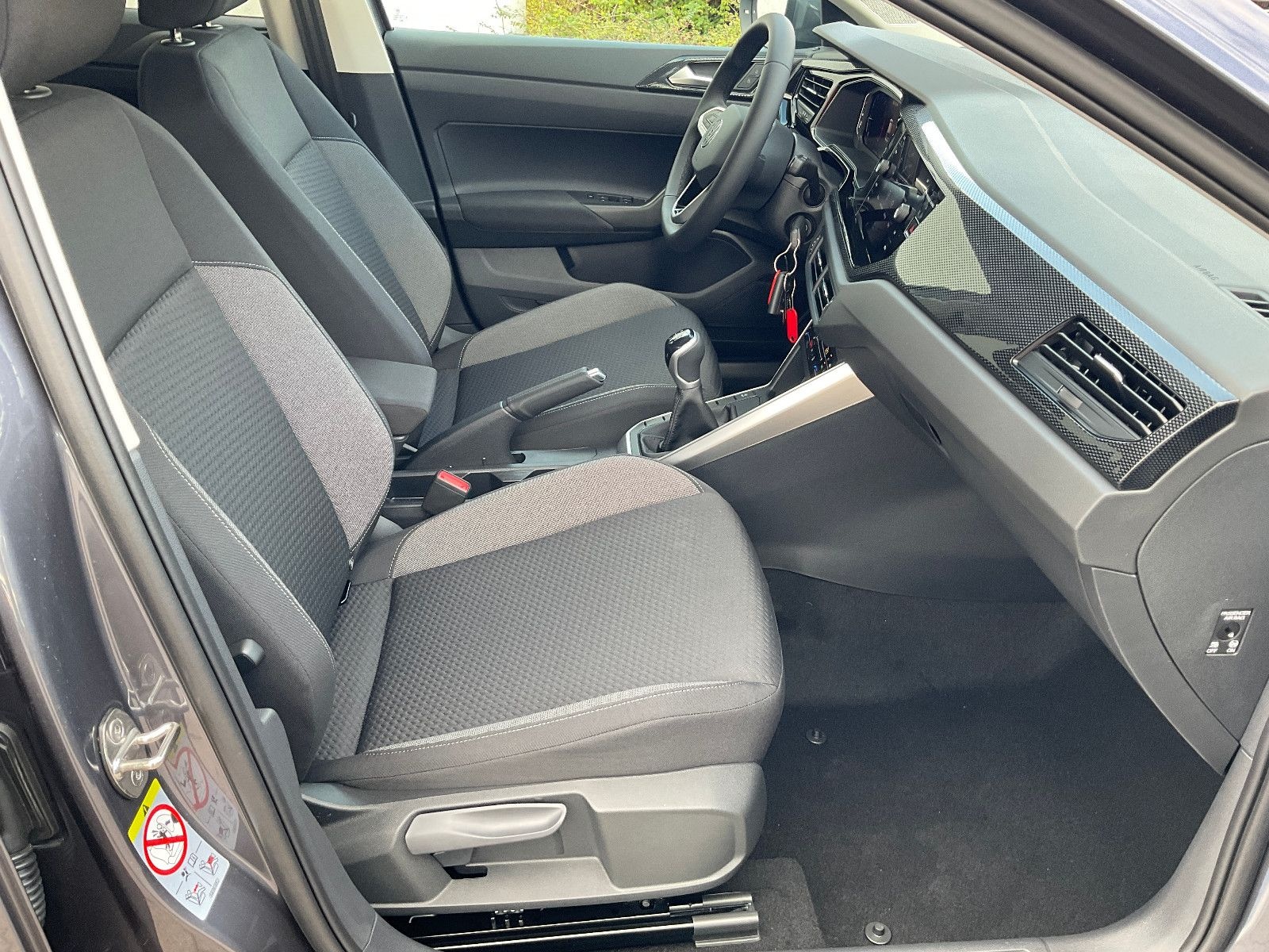 Volkswagen Taigo 1.0 Life*Sitzhzg*PDC v+h*LED*Licht-&Regens foto 8