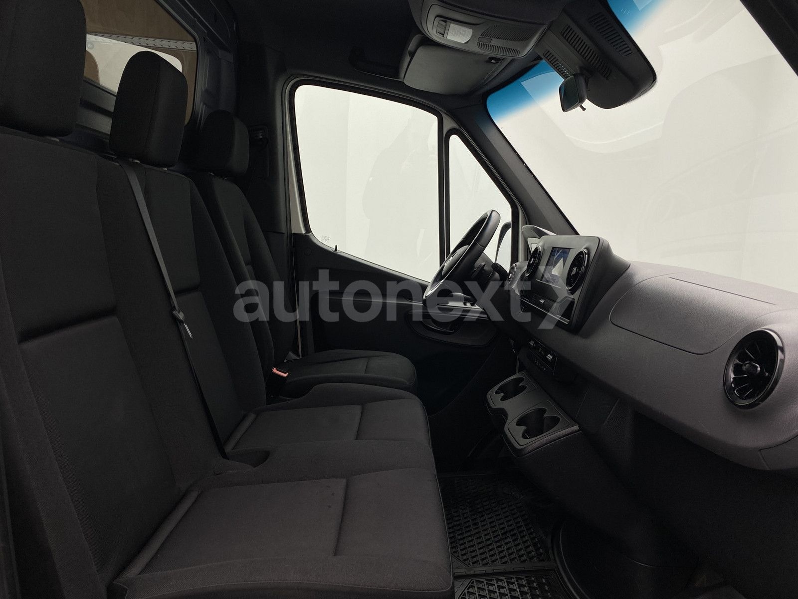 Mercedes-Benz Sprinter 314 Automatik DISTRONIC+LED+NAVI (2747) foto 17