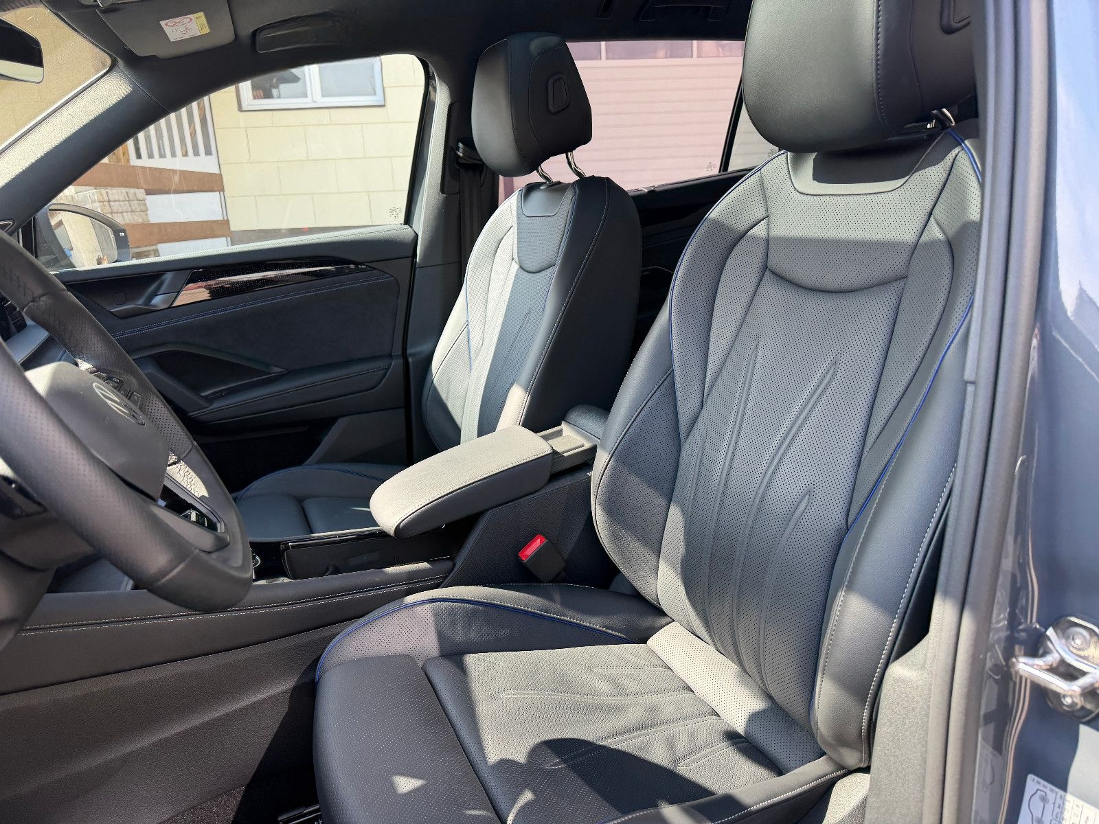 Volkswagen Tayron 2.0 TDI 142 kW 4Motion R-Line, VOLL! foto 23