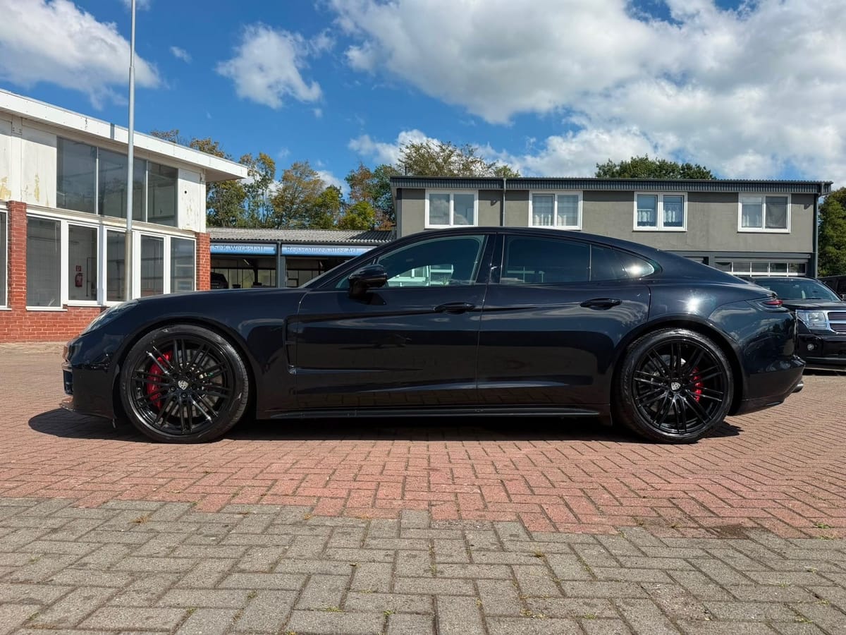 Porsche Panamera Turbo Nachtsicht Standheizung All Black foto 3