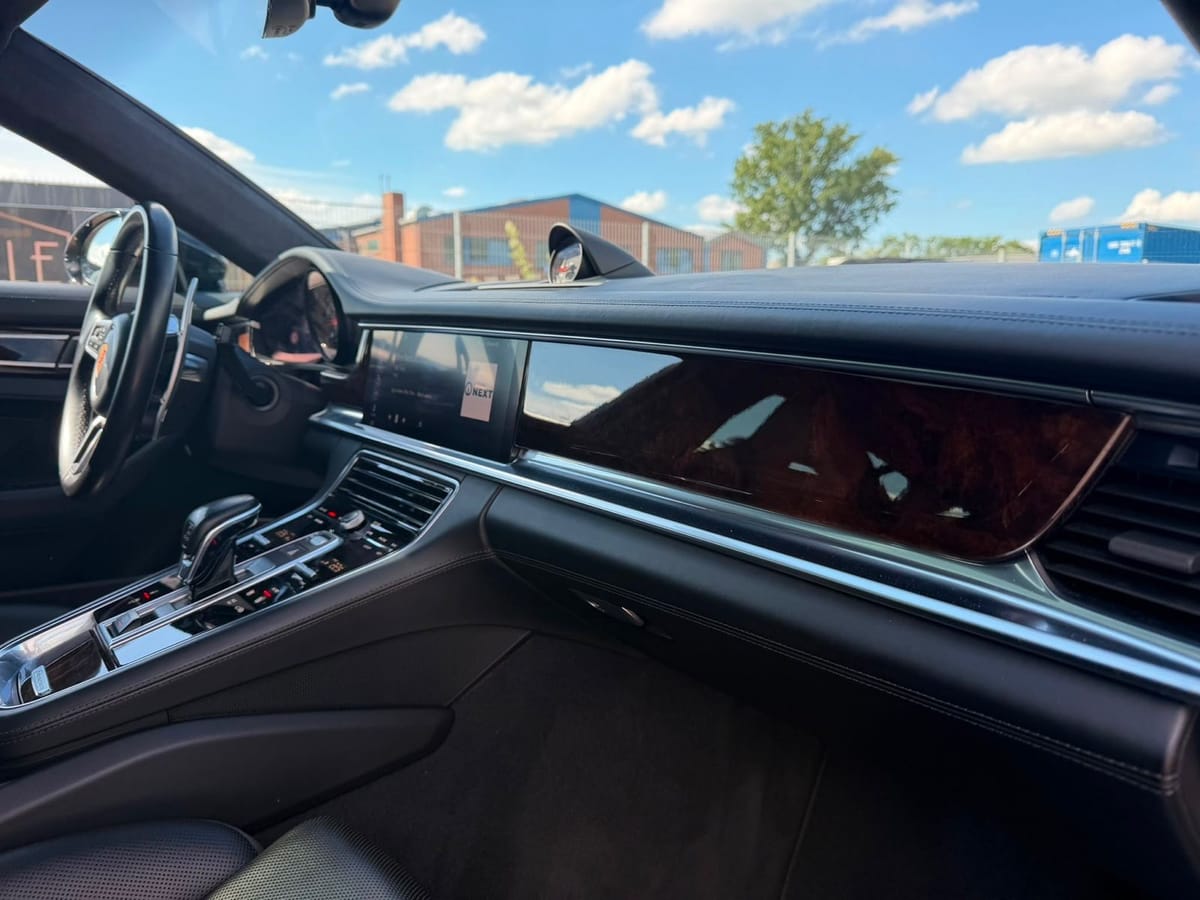 Porsche Panamera Turbo Nachtsicht Standheizung All Black foto 22